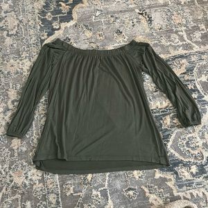 Hollister Off the shoulder shirt